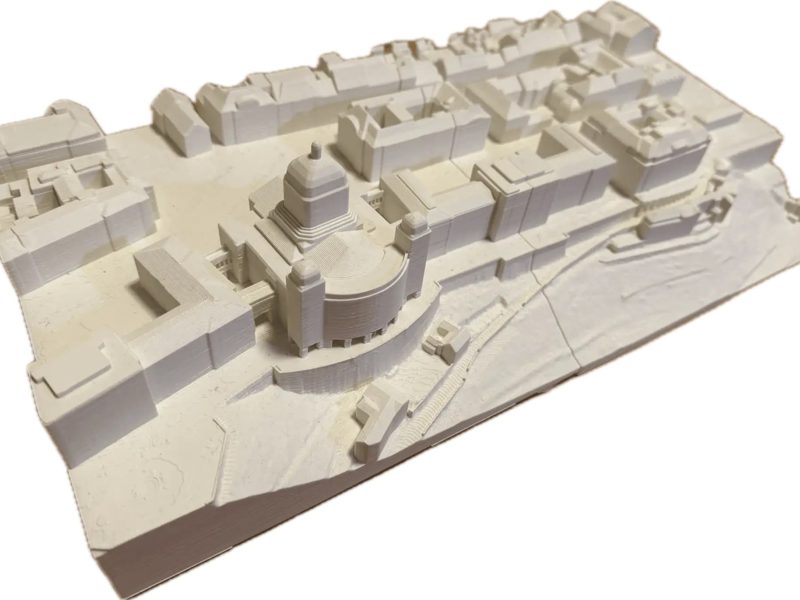 Photo of the printed model of Bern in 37 tiles